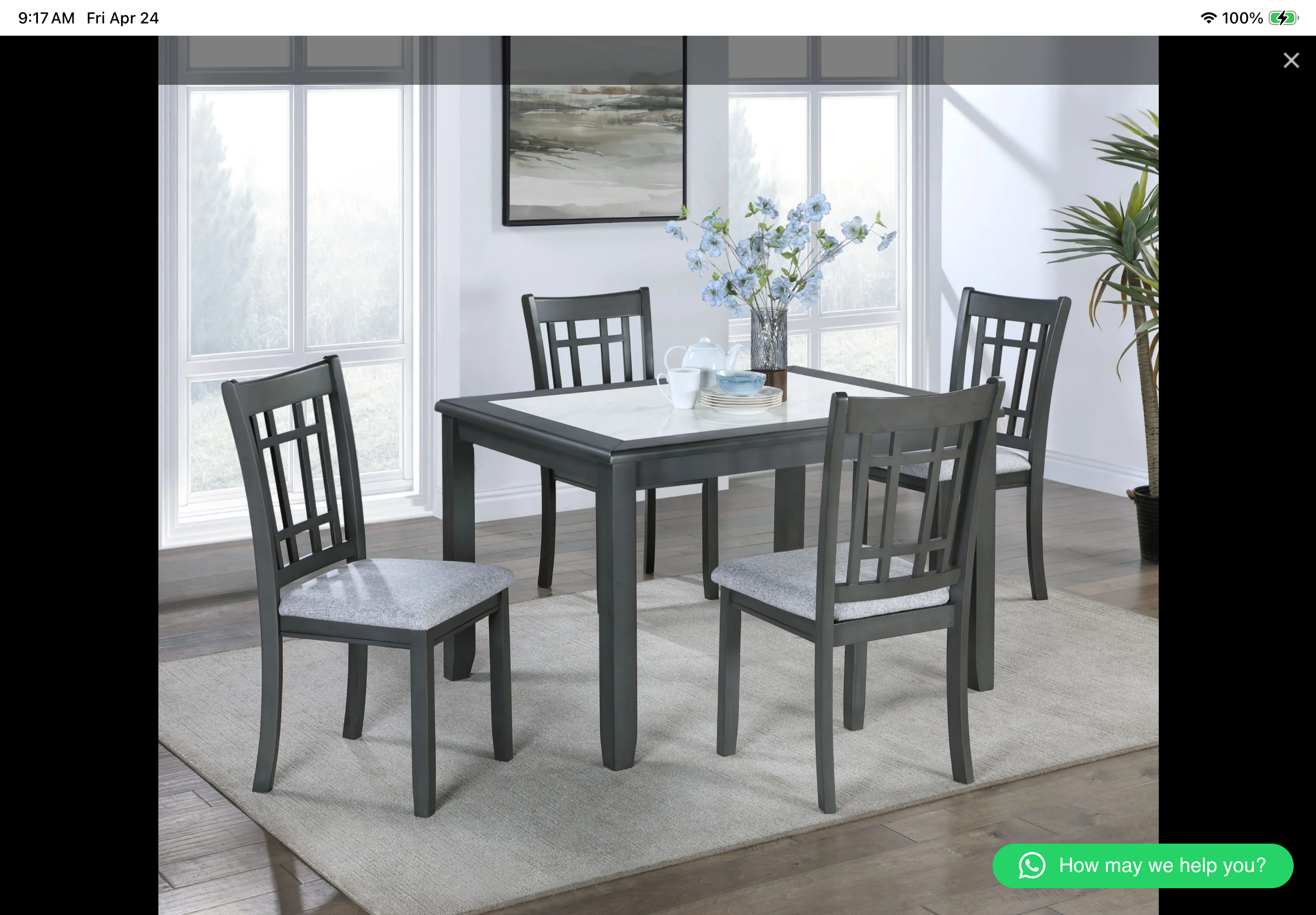 Small kitchen dinette