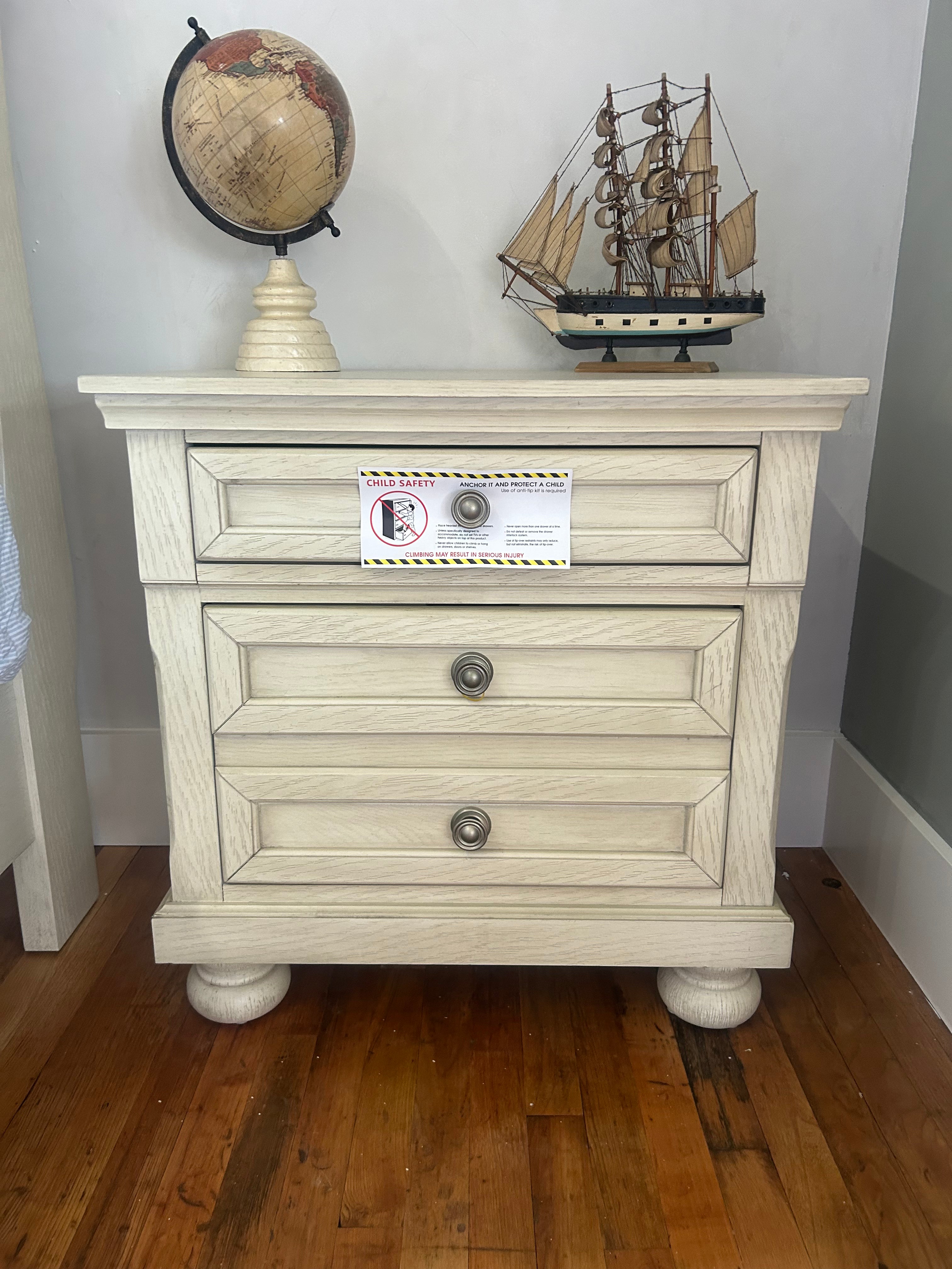 Abigail Bedroom Collection