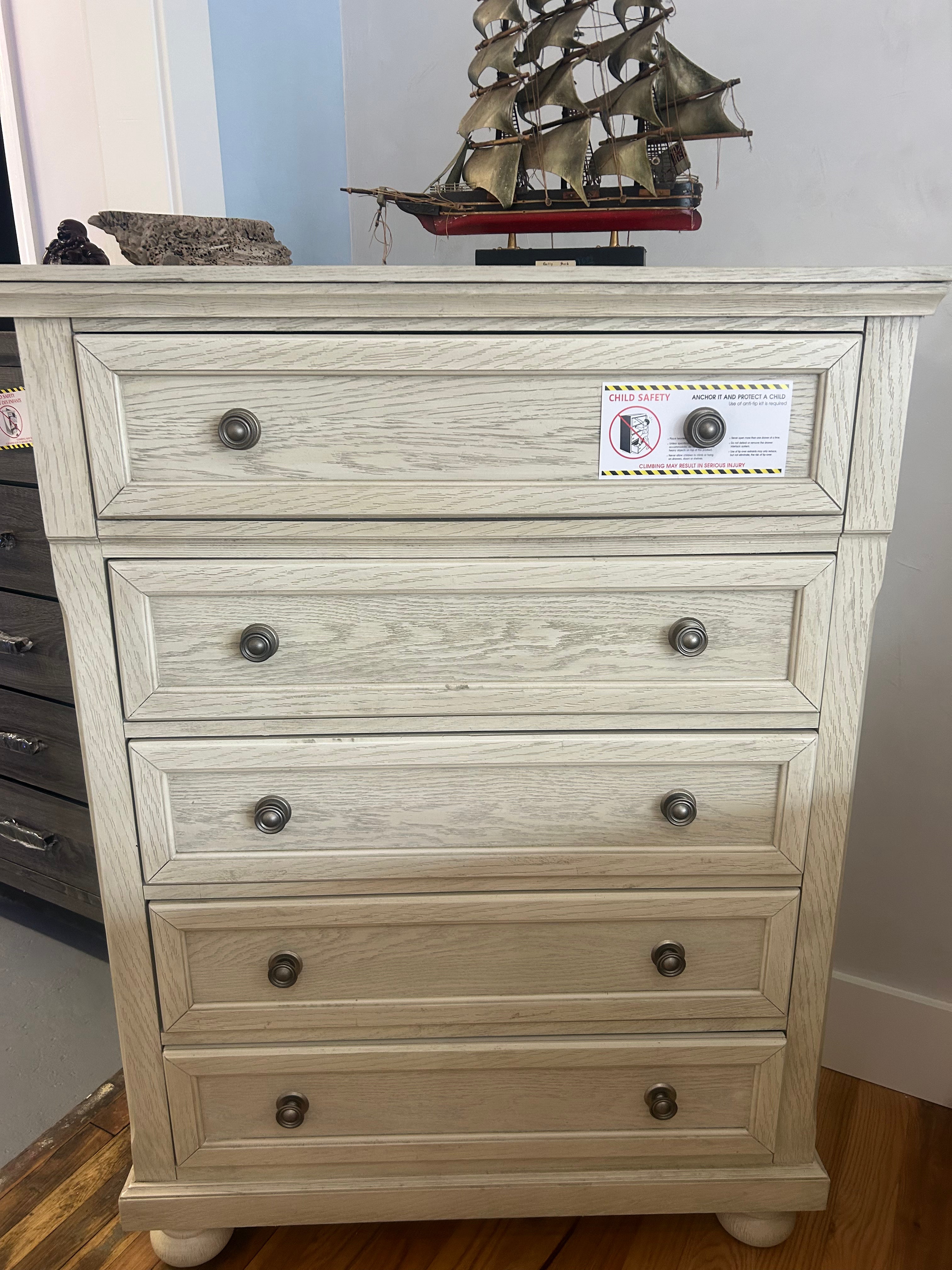 Abigail Bedroom Collection